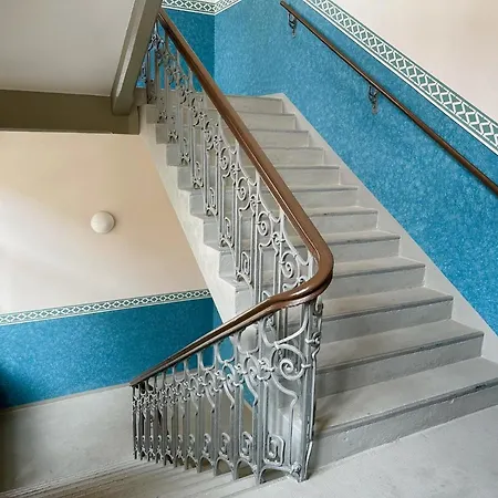 Apartamento Meos 2 -zentrum-parkplatz-hofblick-gym-netflix